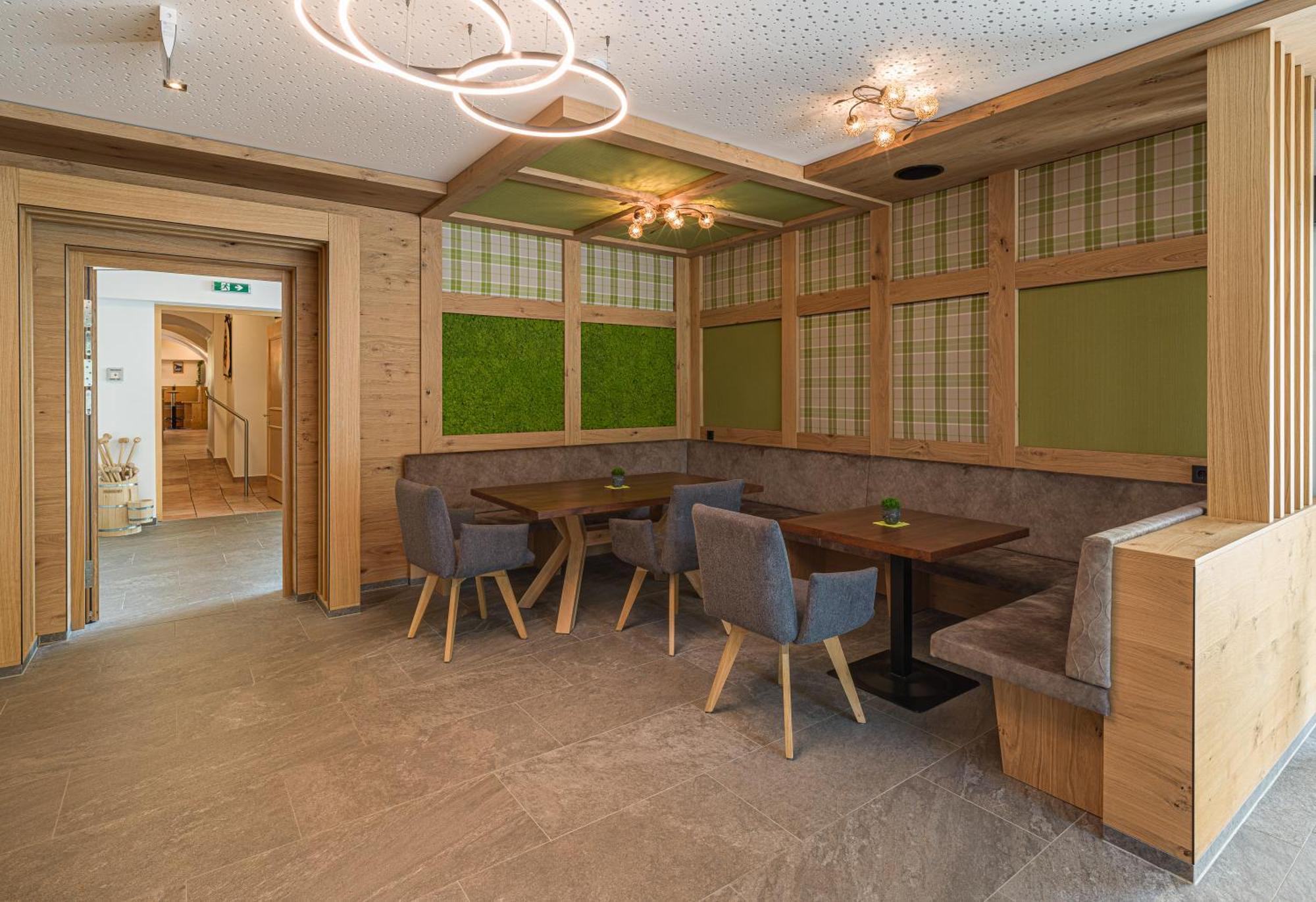 Landhotel Kirchenwirt 운켄 외부 사진
