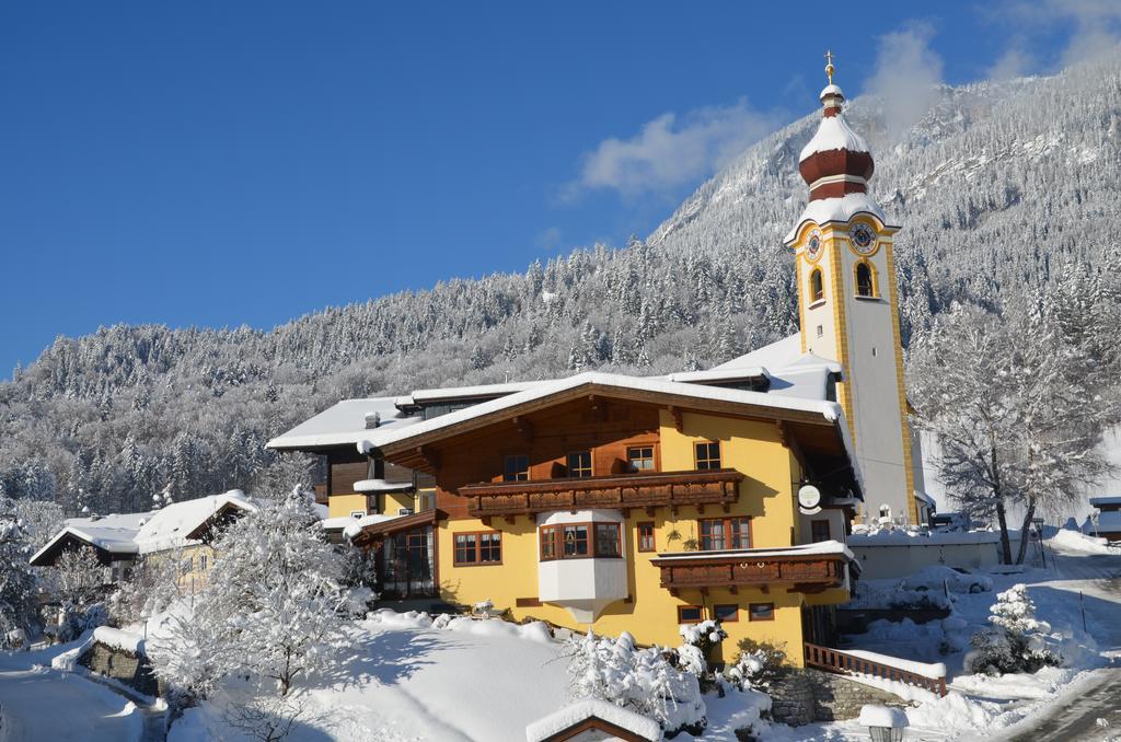 Landhotel Kirchenwirt 운켄 외부 사진