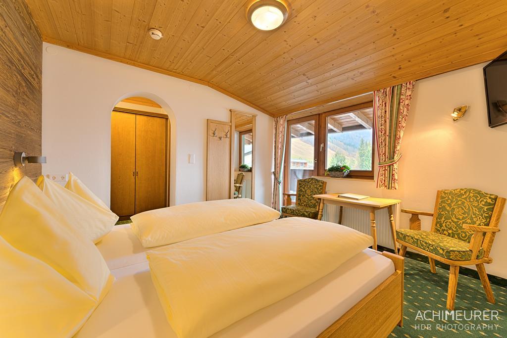 Landhotel Kirchenwirt 운켄 외부 사진
